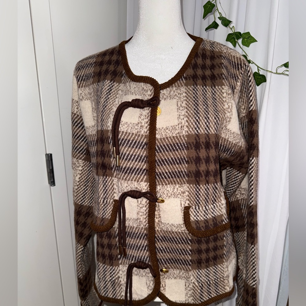 Bnwt brown plaid blazer
